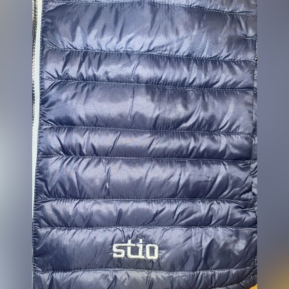 Stio Pinion Down Puffer Blue Vest - Picture 2 of 8